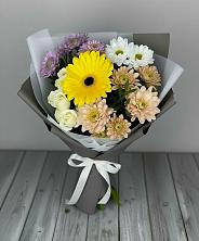 Букет цветов из:  Розы, Герберы и Хризантемы в Кармаскалы