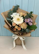 Букет цветов из:  Герберы и Хризантемы в Кармаскалы