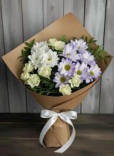 Букет цветов из:  Хризантемы и Розы в Кармаскалы