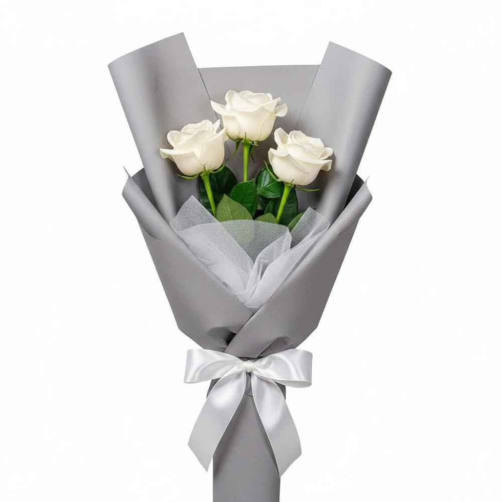 Букет 3 белые розы в Кармаскалы