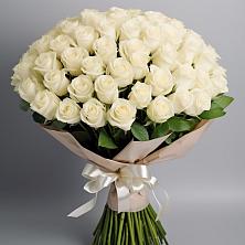 Букет 101 беля роза Белоснежка в Кармаскалы